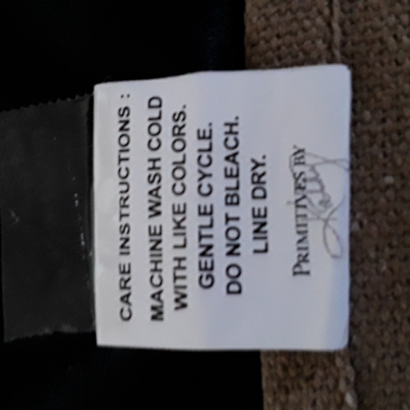 Burlap look Kitchen Towel by Primitives of Kathy - I could keep this kitchen - Picture 5 of 6